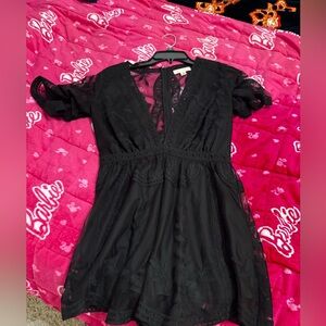 Honey punch romper size small